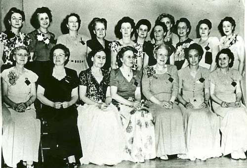 Charter-Members-of-Hutchinson-Soroptimist-Club-at-banquet-held-April-27-1947-reduced